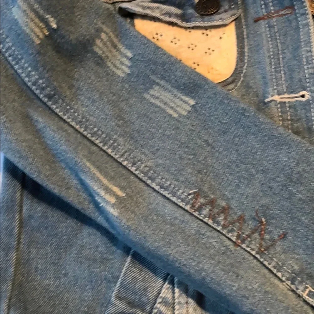 Girls L Elf Sakk Jeans distressed denim Jacket EUC